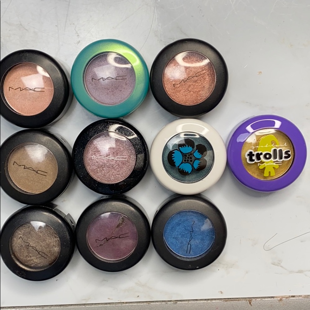Lot of 10 MAC Eyeshadow Singles